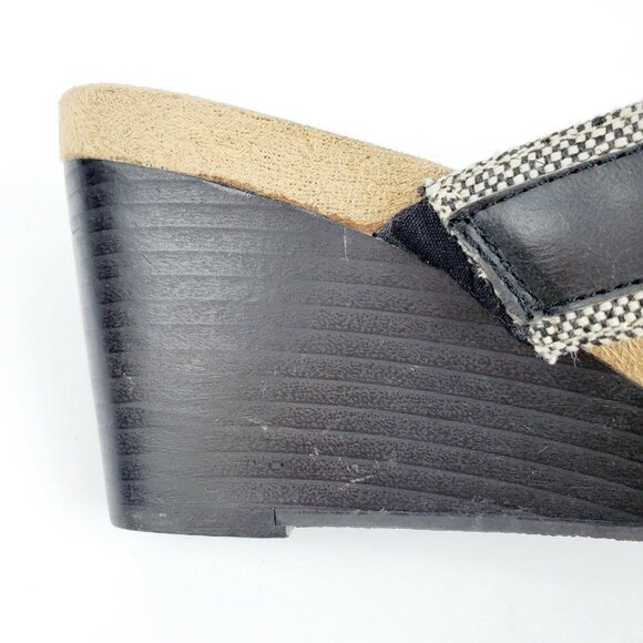 AJ Valenci Women's Black Buckle Wedge Sandals #902752 Sz 7.5M EUC - Picture 7 of 10